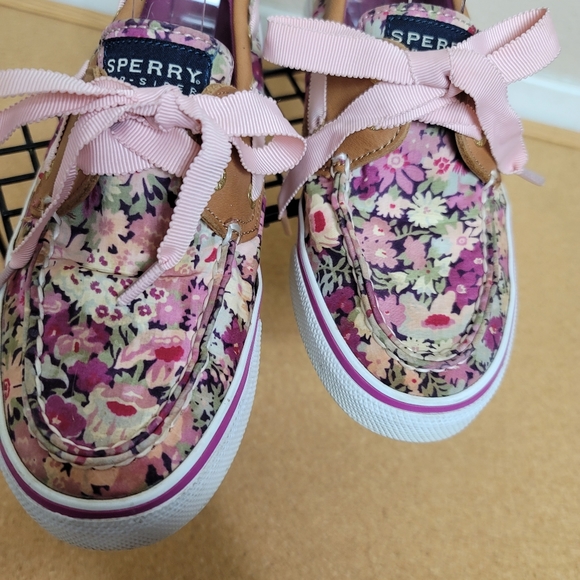 Sperry top sider womens shoes floral print
Size 6M - Picture 6 of 7